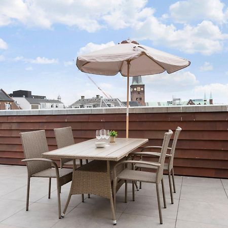 Grand Penthouse Suite With Private Rooftop Terrace Aarhus Exterior photo