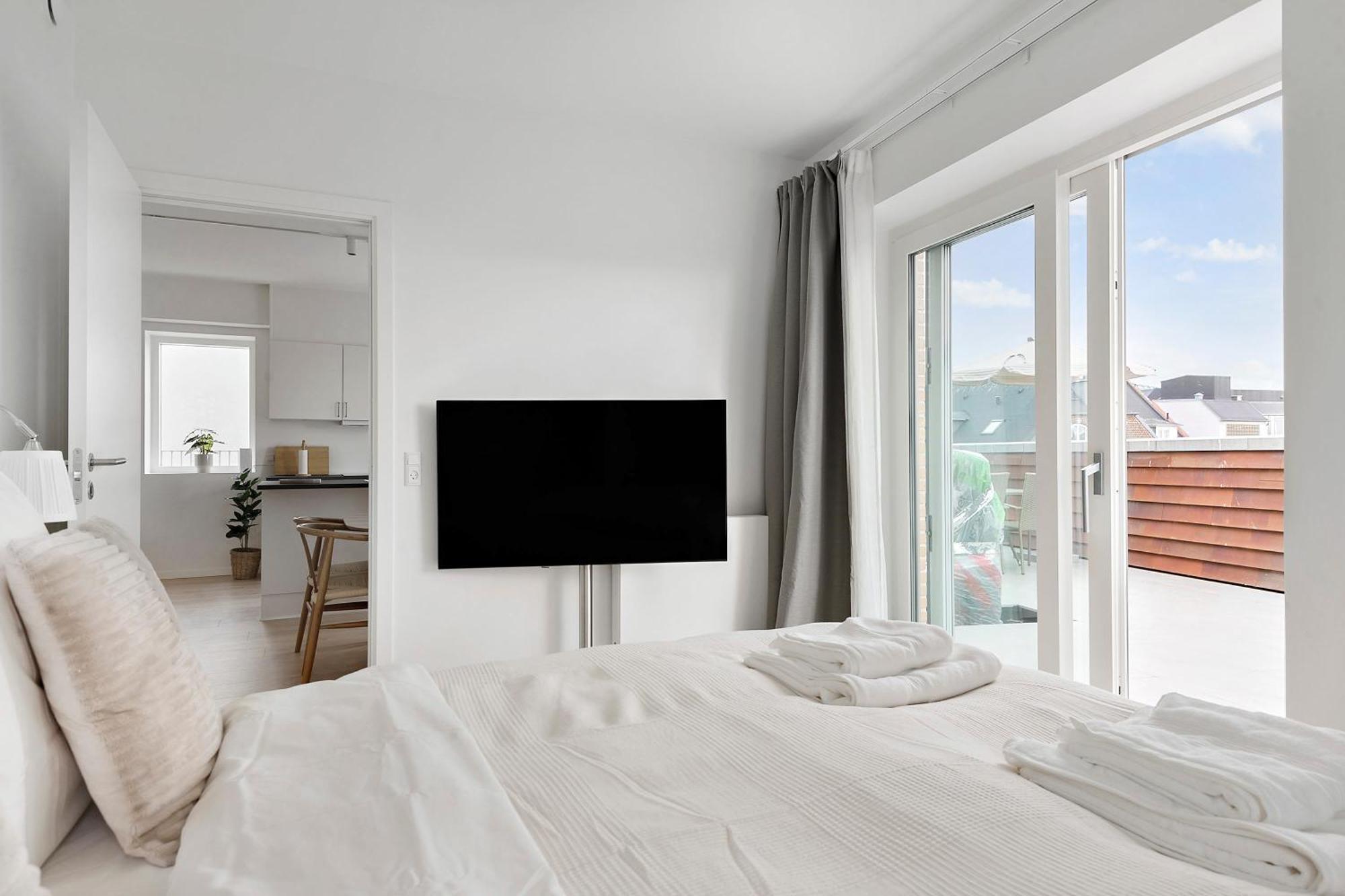 Grand Penthouse Suite With Private Rooftop Terrace Aarhus Exterior photo